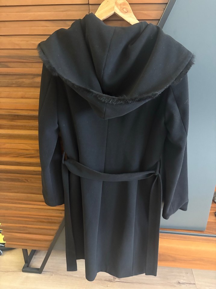 Siyah Uzun Kadın Kaşe Kaban - Görsel 2