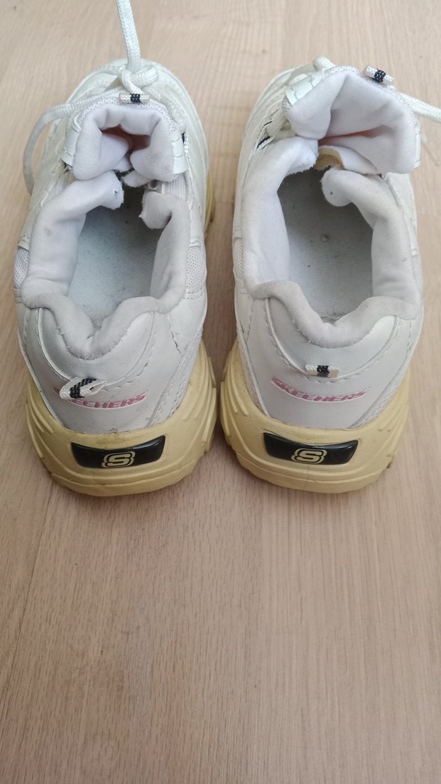 Beyaz Bağcıklı Kadın Spor Ayakkabı - Görsel 3