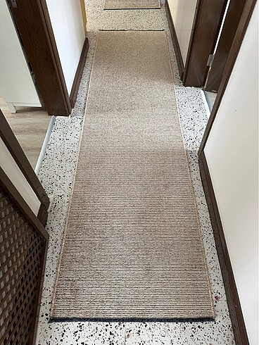 Biri 3 biri 1.5 metre kilim