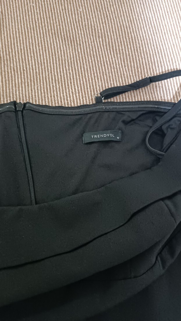 Siyah Drapeli Uzun Straplez Kadın Elbise - Görsel 4