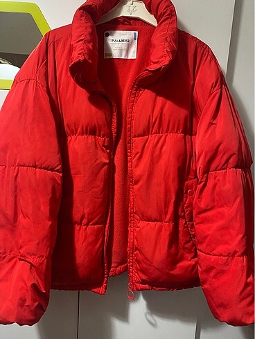 Pull & Bear kırmızı mont