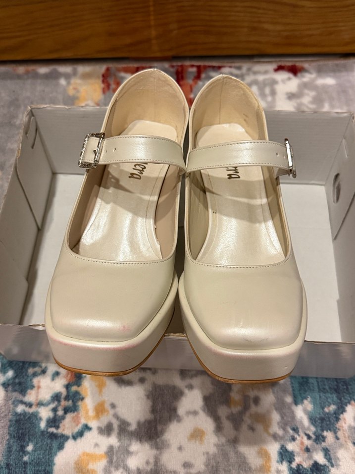 Beyaz Tokalı Platform Topuklu Kadın Abiye Ayakkabı - Görsel 3