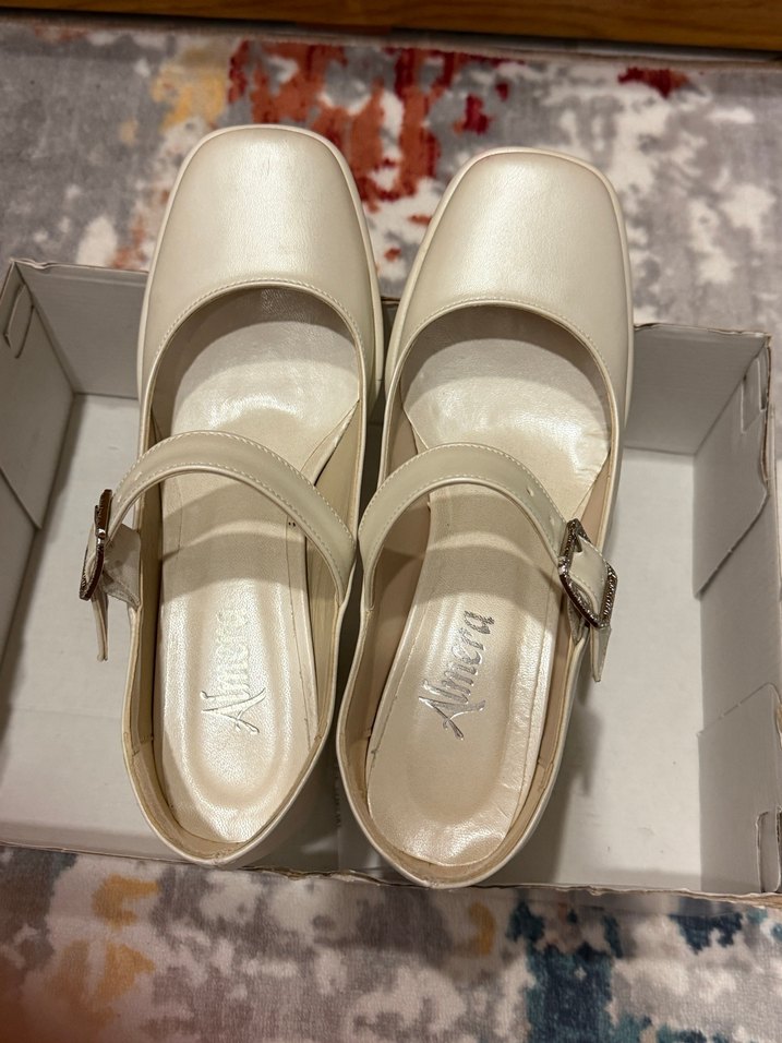 Beyaz Tokalı Platform Topuklu Kadın Abiye Ayakkabı - Görsel 4