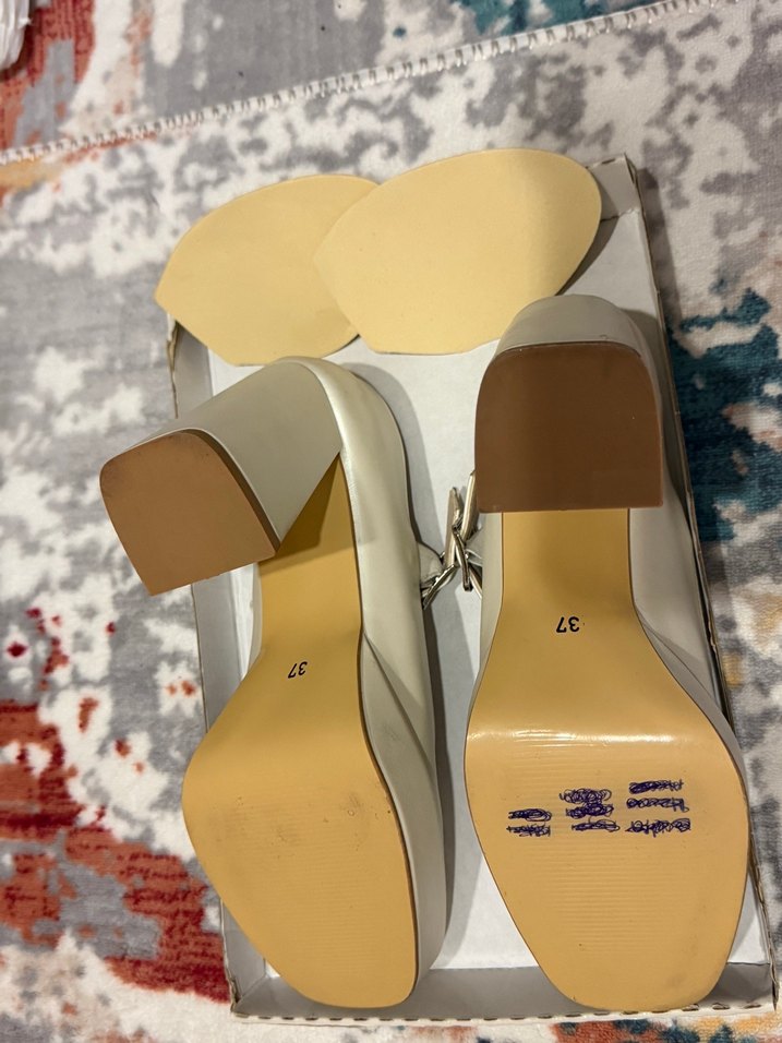 Beyaz Tokalı Platform Topuklu Kadın Abiye Ayakkabı - Görsel 5