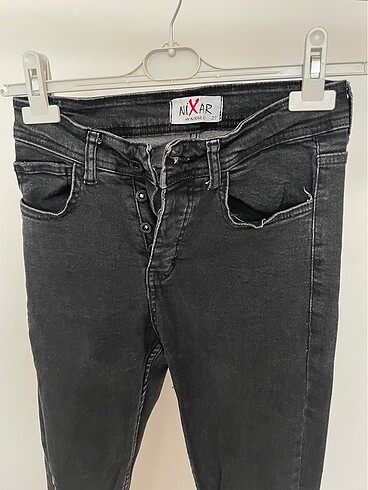 Diğer Yırtmaçlı jean