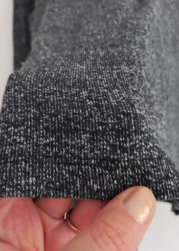 Gri Uzun Kollu Triko Kadın Kazak - Görsel 3