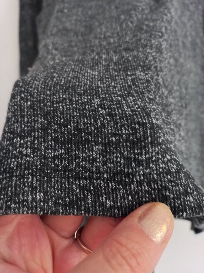 Gri Uzun Kollu Triko Kadın Kazak - Görsel 3