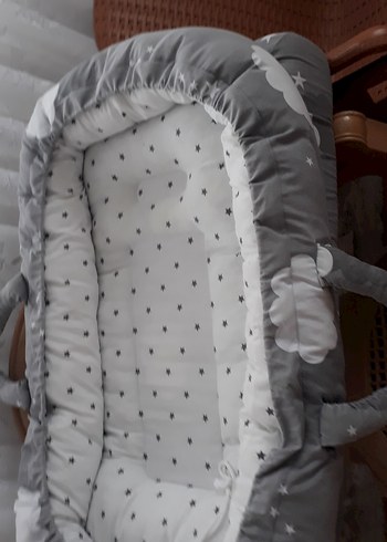 Gri Bulut Desenli Bebek Uyku Sepeti - Görsel 2