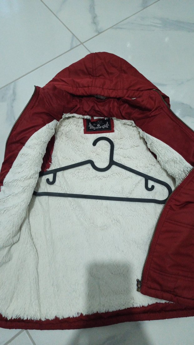 Kapüşonlu Fermuarlı Kırmızı Kadın Yelek - Görsel 3