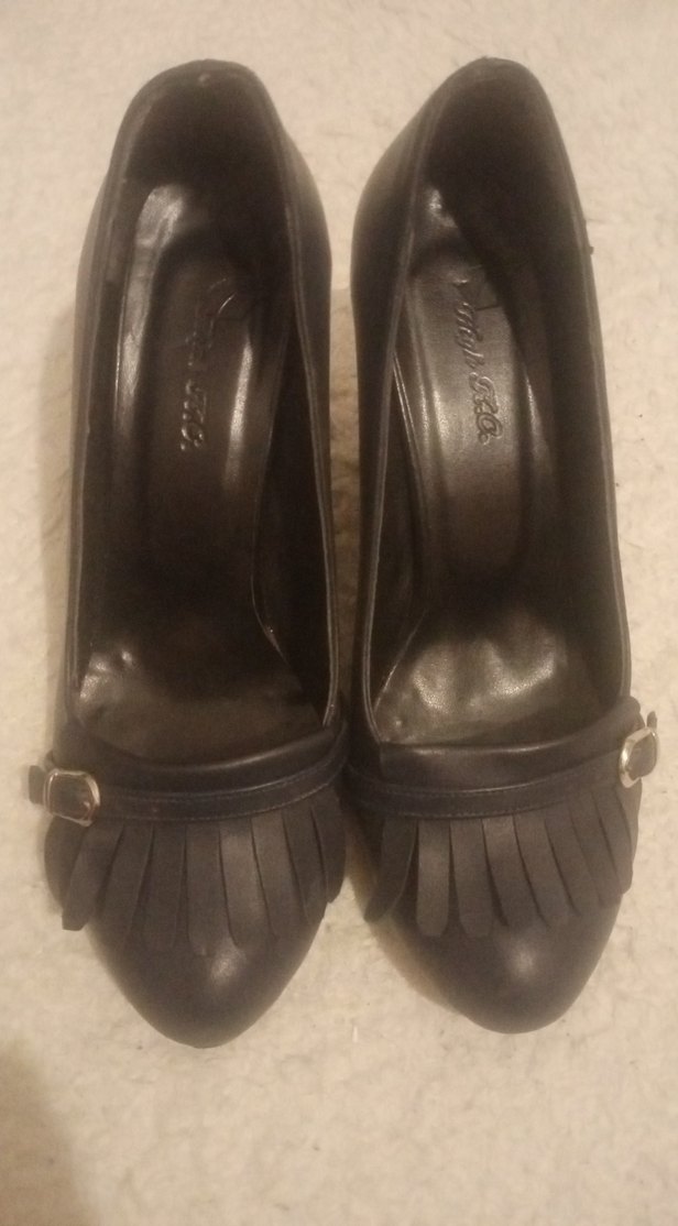 Siyah Tokalı Kadın Klasik Topuklu Ayakkabı - Görsel 3