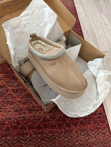 37 Beden camel Renk Ugg Tazz terlik