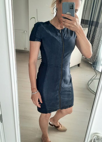 V Yaka Kısa Kollu Lacivert Denim Elbise