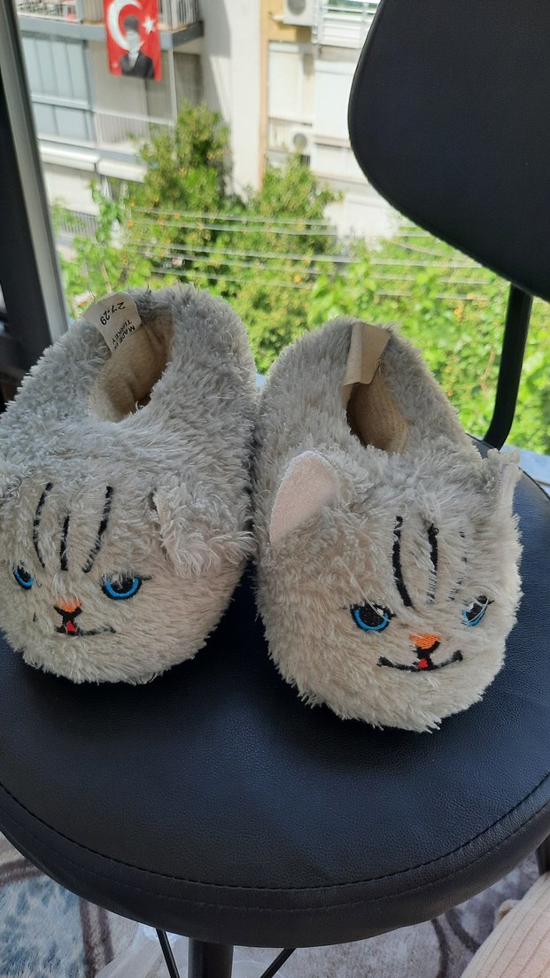 Gri Leopar Desenli Kız Çocuk Sıcak Terlik - Görsel 4