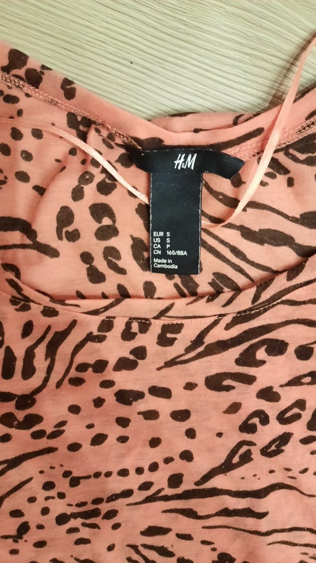 Kız Çocuk Pembe V Yakalı Baskılı Tişört - Görsel 3