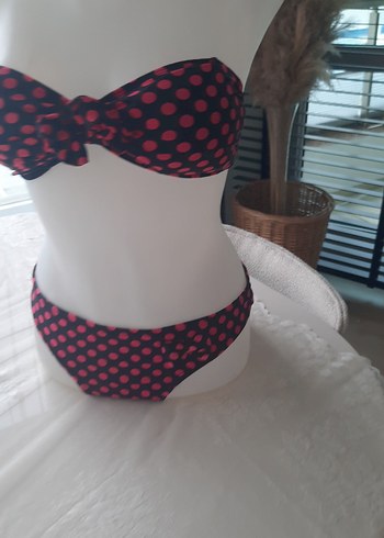 Puantiyeli Fiyonk Detaylı Mini Bikini - Görsel 2