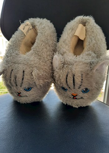 Kız Çocuk Gri Peluş Ev Terliği - Görsel 3