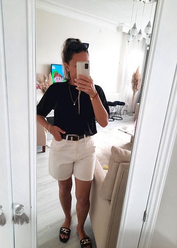 Kadın Beyaz Pamuklu Mini Şort - Görsel 6