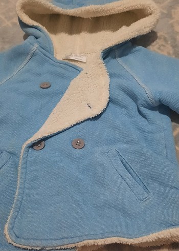 Mavi Kapüşonlu Erkek Çocuk Kaban - Görsel 3