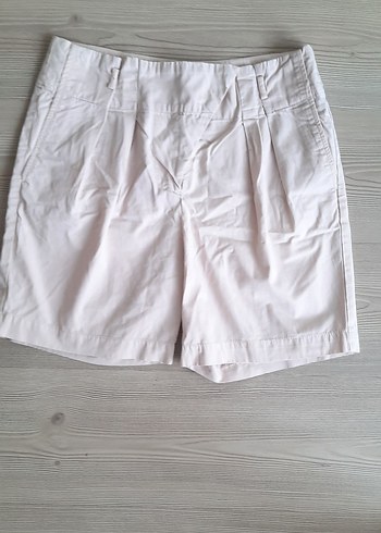 38 Beden Bej Pilili Kadın Mini Şort