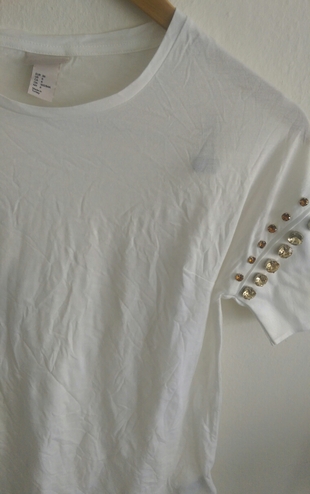 36 Beden beyaz Renk Nefertity h&m tshirt