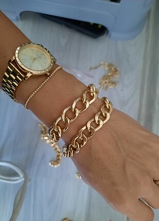 Beden Bileklik künye zincir kelepçe cartier çelik altın imitasyon buji