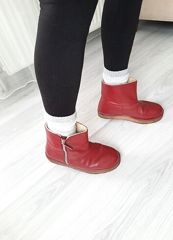 Stella McCartney #ugg #karbotu #deri #bot #calvin
