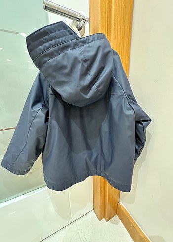 Zara kauçuk yağmurluk - Görsel 3