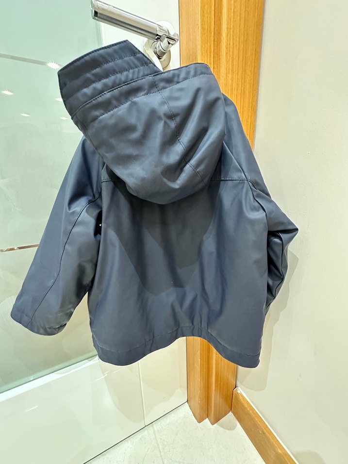 Zara kauçuk yağmurluk - Görsel 3