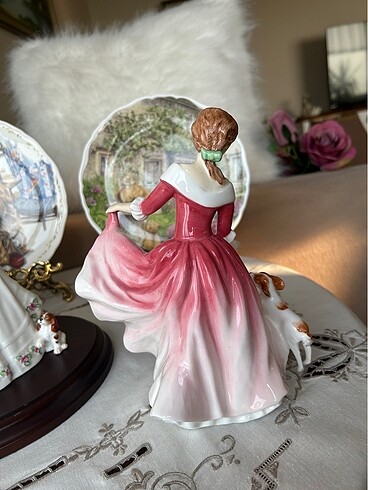  Beden Royal doulton biblo