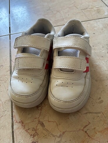 Adidas 24 numara
