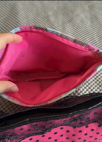  Beden pembe Renk Renkli Desenli Fermuarlı Kadın Makyaj Çantası (2 adet)