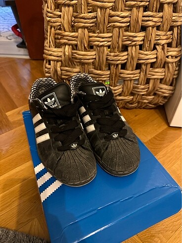 Adidas Adidas superstar (38.5)