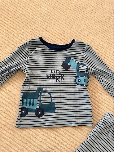 4 Yaş Beden Hello baby pijama takımı (4yaş)