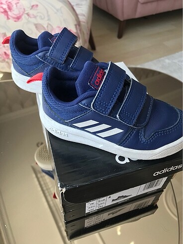Adidas 23.5 numara