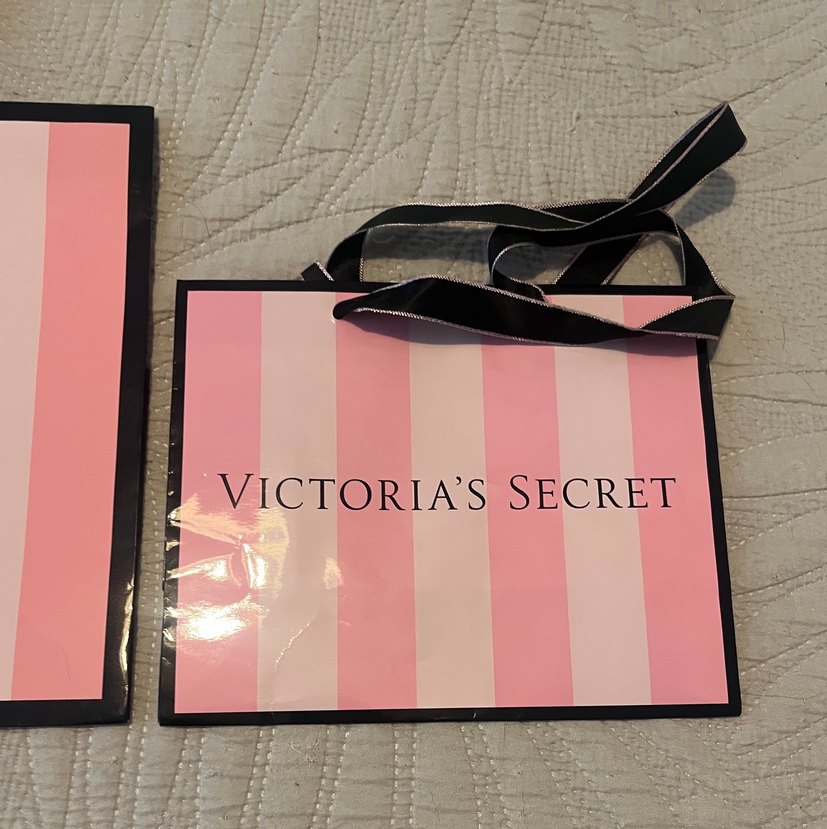 Çeşitli Markaların Karton Torbaları - Görsel 4