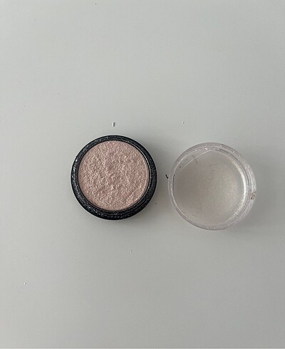 Beden Renk Max Factor 05 Fervent Ivory Tekli Toz Far