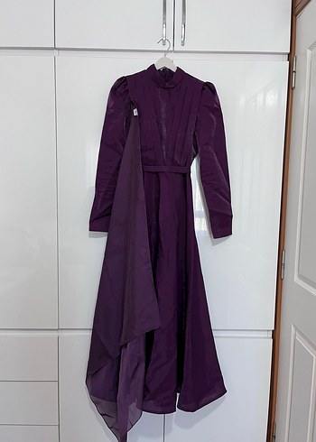 Mor Uzun Kollu Yüksek Yakalı Uzun Elbise - Görsel 2