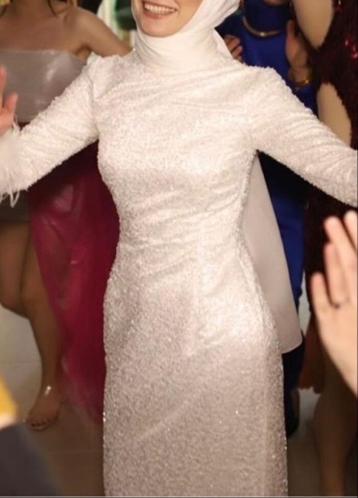 Uzun, Kürklü Beyaz Abiye ( after abiye) - Görsel 4