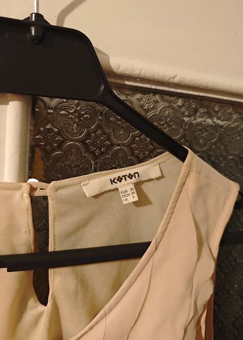 Bej Kolsuz Fırfırlı Kadın Bluz - Görsel 2