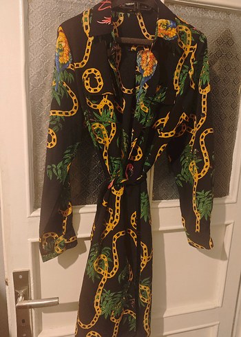 Zincir Detaylı Yılan Desenli Tunik - Görsel 2