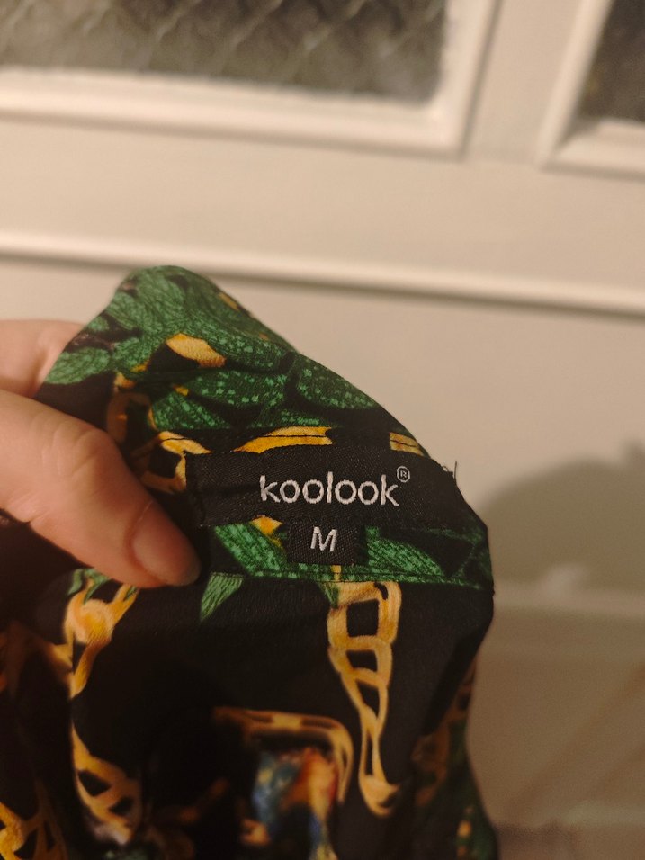 Zincir Detaylı Yılan Desenli Tunik - Görsel 3