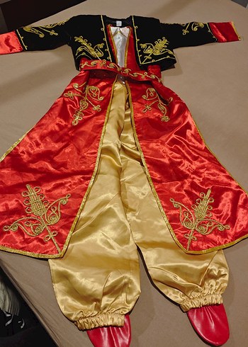 kız cocuk Klasik Kırmızı Nakışlı Uzun Henna Elbise - Görsel 2