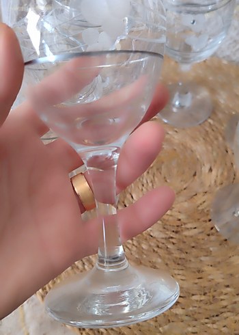 Desenli Gri Detaylı Şeffaf Kadeh - Görsel 5