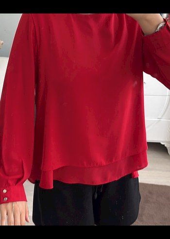 Kırmızı Gömlek - Görsel 2