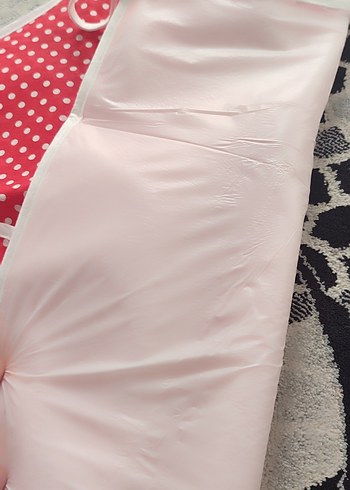 Kırmızı Puantiyeli Mutfak Önlüğü - Görsel 6