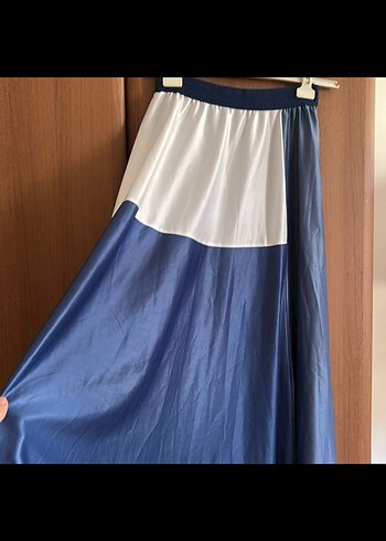 Mavi Beyaz Uzun Kadın Etek - Görsel 2