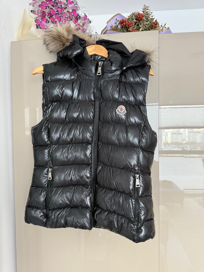 Kürklü Siyah Kadın Şişme Yelek - Görsel 2