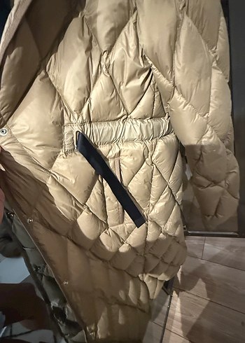 Zara Fermuarlı Bej Uzun Kadın Mont sayılı kullandı sorunsuzdur