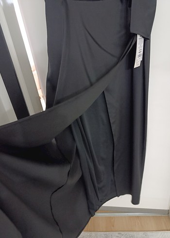 Siyah V Yakalı Uzun Kadın Abiye Elbise - Görsel 9