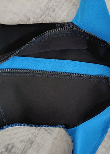 Erkek Çocuk Kısa Kollu Mavi Siyah Mayo - Görsel 5